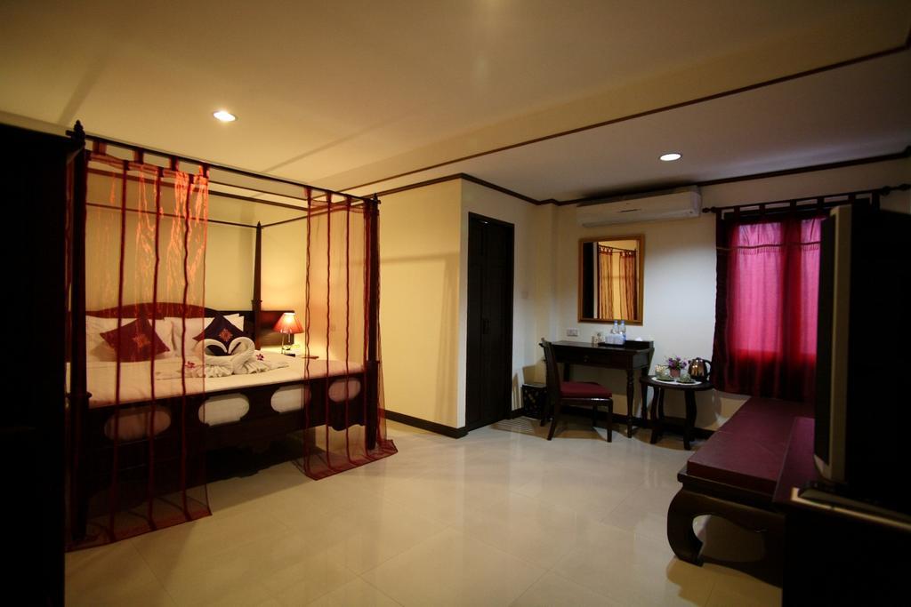 Na Thapae Hotel Chiang Mai Luaran gambar