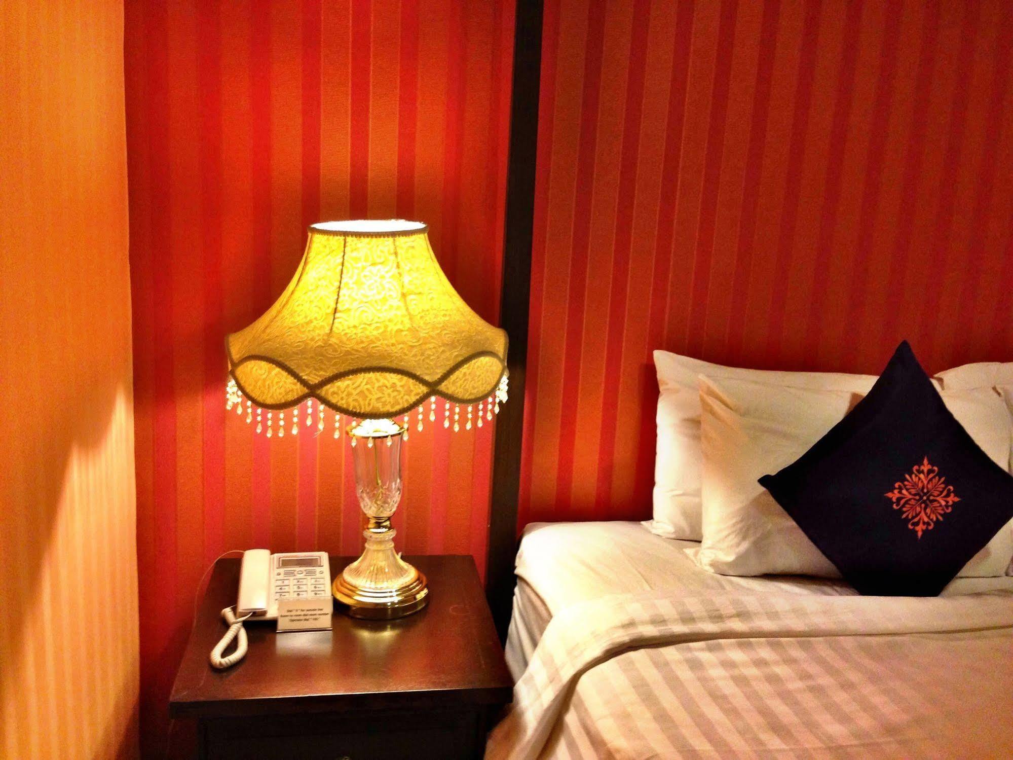 Na Thapae Hotel Chiang Mai Luaran gambar