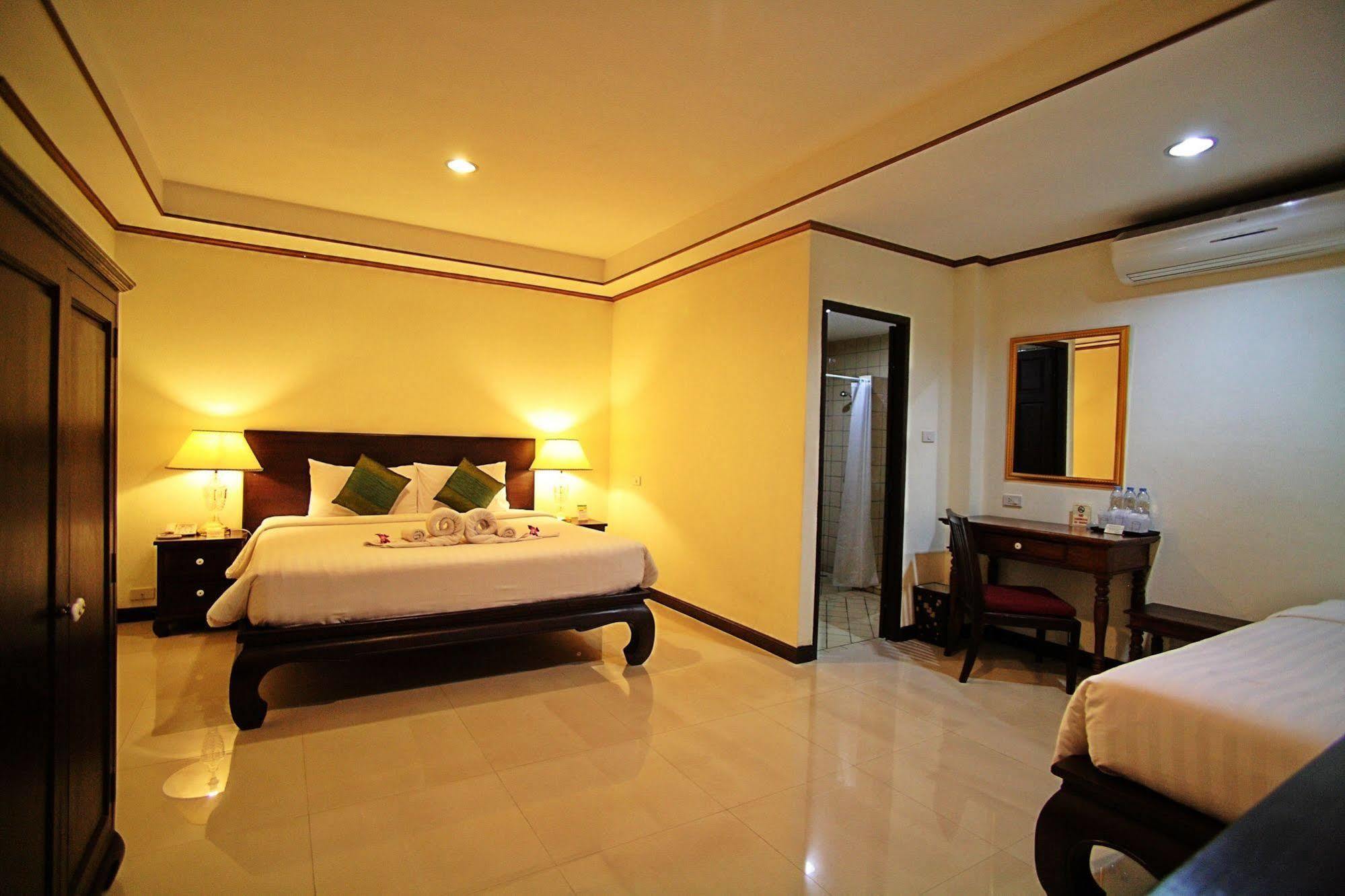 Na Thapae Hotel Chiang Mai Luaran gambar